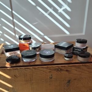 Loose Powder Haul! Givenchy OG! Huda, Laura Mercier, MAC.ect.